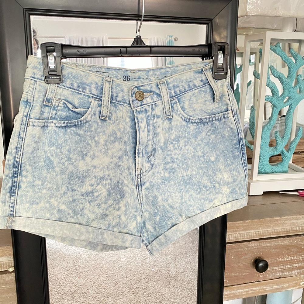 Levi Strauss & Co Denim Shorts 26